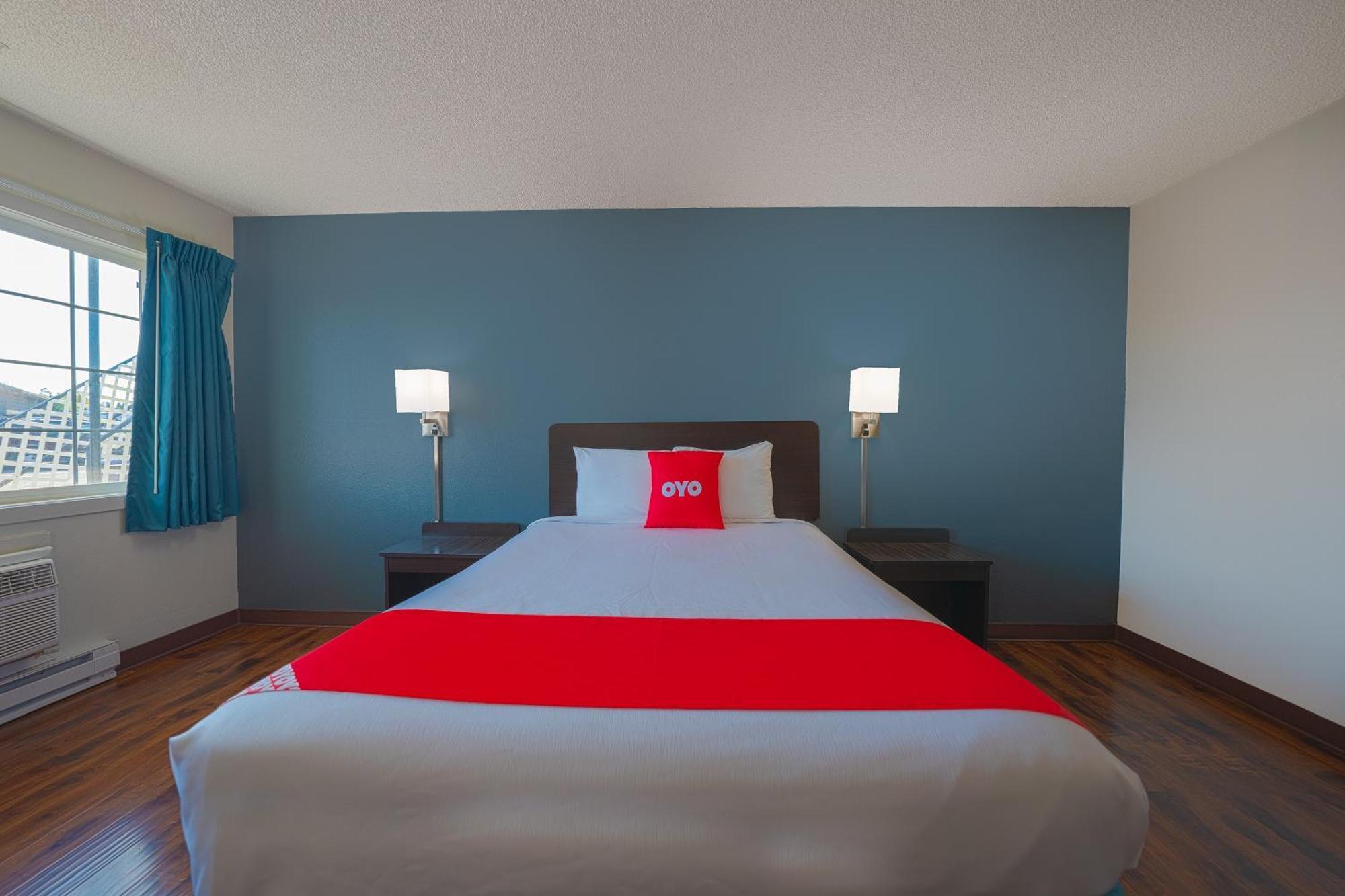 Oyo Hotel St Helens Or Сент-Хеленс Экстерьер фото