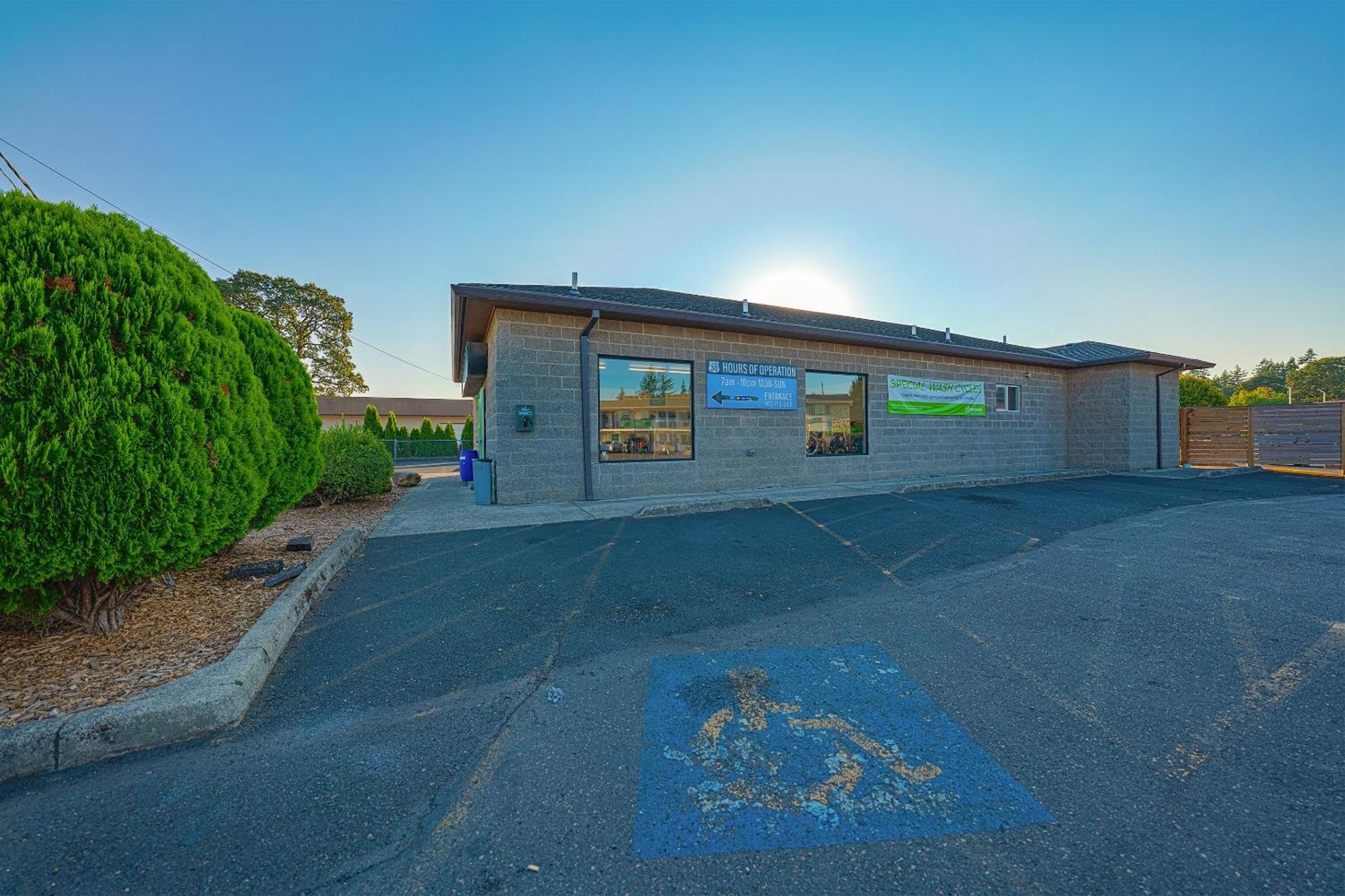 Oyo Hotel St Helens Or Сент-Хеленс Экстерьер фото