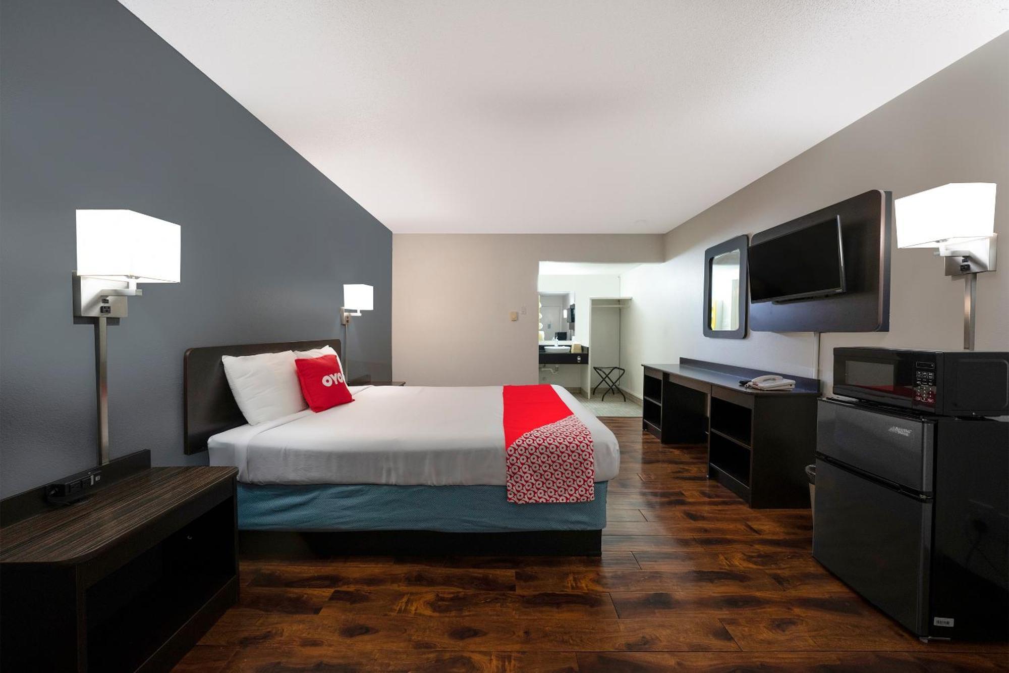 Oyo Hotel St Helens Or Сент-Хеленс Экстерьер фото