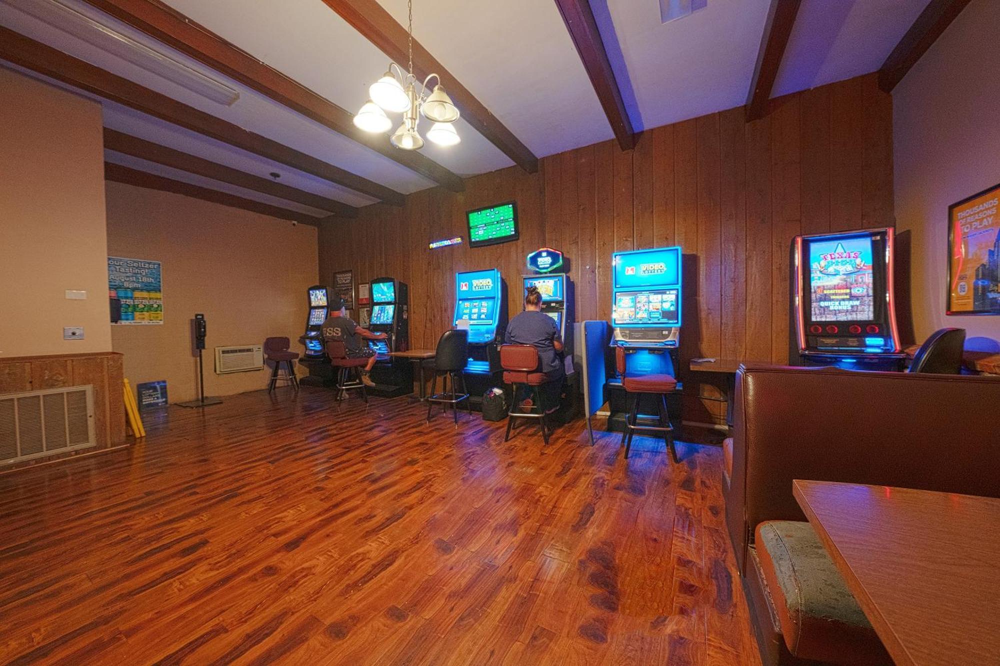 Oyo Hotel St Helens Or Сент-Хеленс Экстерьер фото
